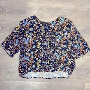 Topshop V-Neck Floral Print Button Down Crop Top Size 4
